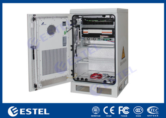 ตู้เหล็กติดผนังกลางแจ้งตู้ยึดเสาแบบยึดประเภทแบตเตอรี่พร้อมระบบระบายความร้อนด้วยตัวแลกเปลี่ยนความร้อน