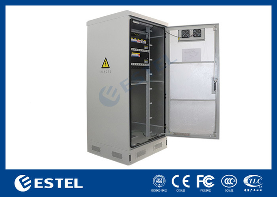 อินเทลเลนท์ Outdoor Integrated Telecom Cabinet พร้อมหน่วยการติดตามและเครื่องควบคุมอุณหภูมิ