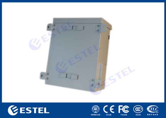 ติดผนังติดตั้งเสา IP55 หน่วยควบคุมการจราจรด้วยแผ่นหลังและ Din Rail