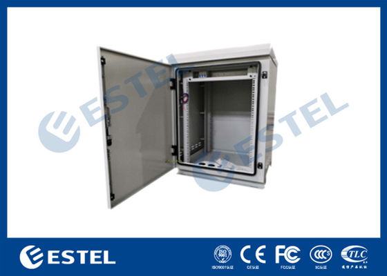 11U Small Pole Mount Cabinet พัดลมระบายความร้อน IP55 Weatherproof Outdoor Steel Box